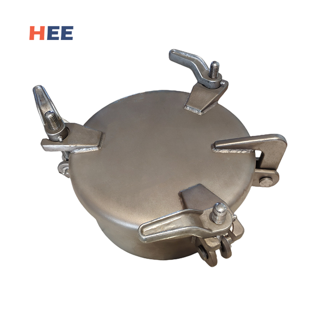 DF-456 SS 3-DOGは水密ハッチを上げました